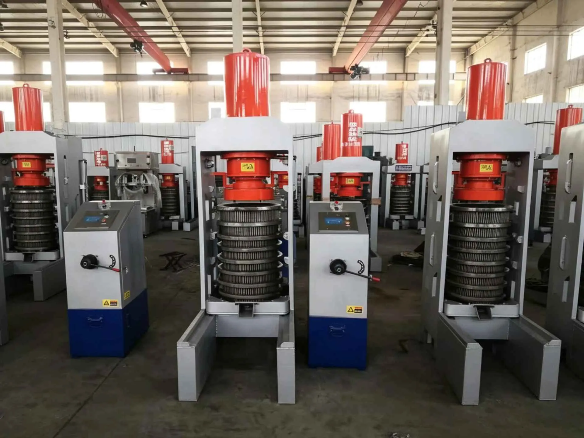 Heavy Duty Hydraulic Oil Press